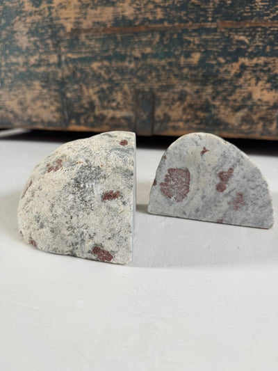 Pair VTG Bookends - Diamonds & Rust