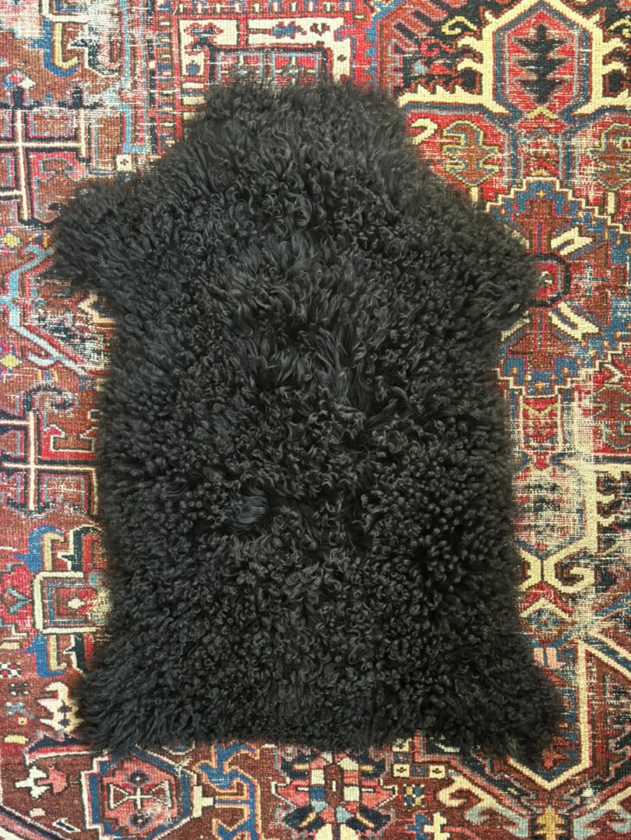Sheep Skin - Black - Diamonds & Rust