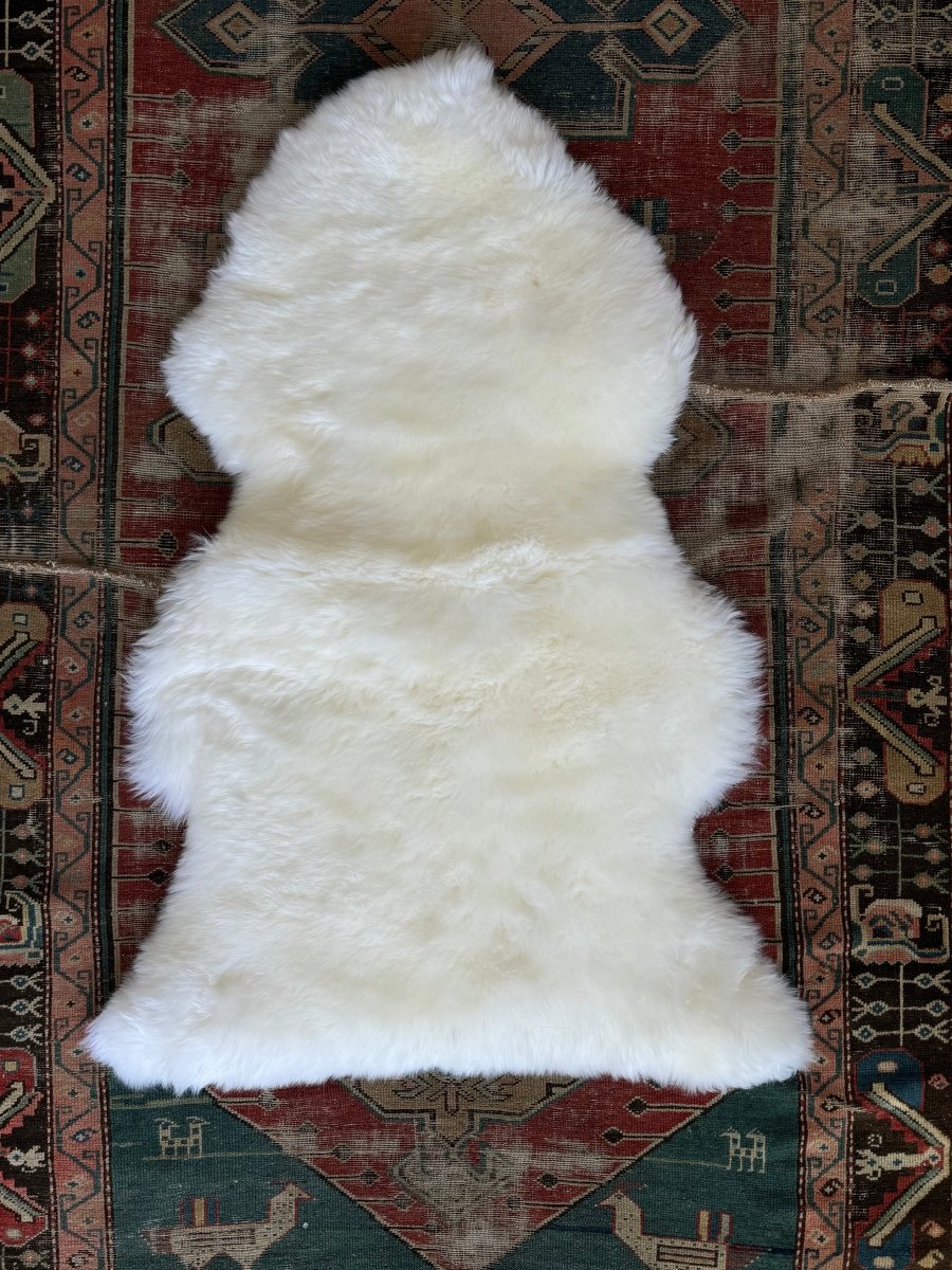 Sheep Skin - White - Diamonds & Rust