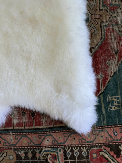 Sheep Skin - White - Diamonds & Rust