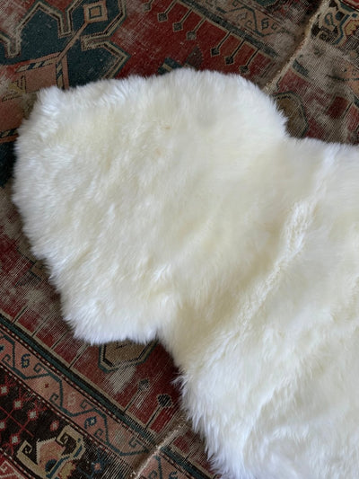 Sheep Skin - White - Diamonds & Rust