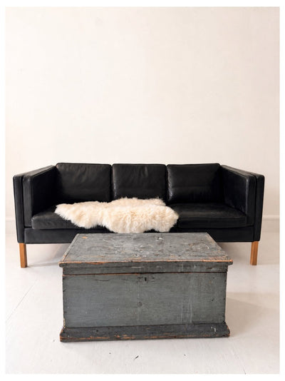 STOUBY Danish Black Leather Sofa - Diamonds & Rust