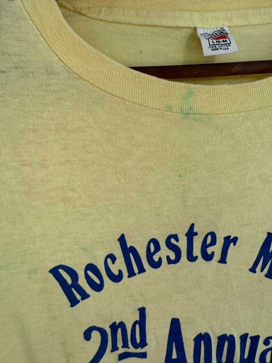 Vintage 80s Rochester Mall Road Race Tee Shirt - Diamonds & Rust