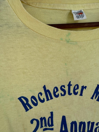 Vintage 80s Rochester Mall Road Race Tee Shirt - Diamonds & Rust