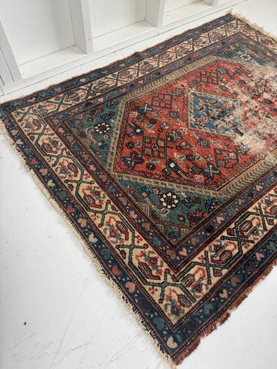 Vintage Area Rug - Blue - Diamonds & Rust