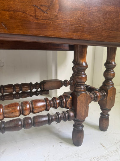 Vintage Drop - Leaf Table - Diamonds & Rust