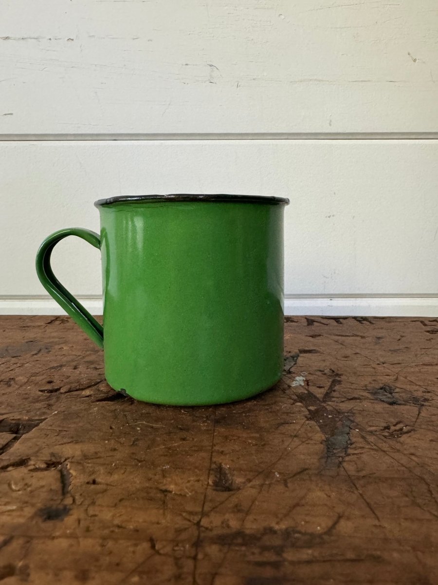 Vintage Enamel Mug 10oz Green - Diamonds & Rust