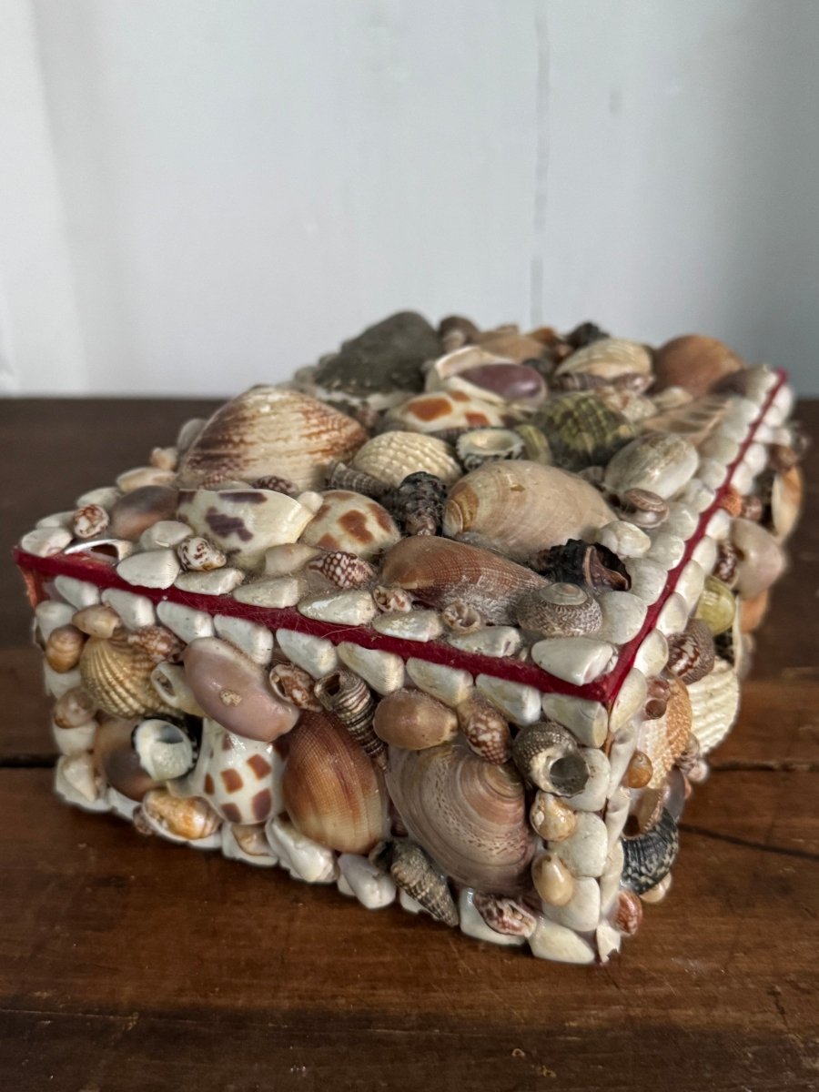 Vintage Encrusted Shell Box Art - 2 - Diamonds & Rust