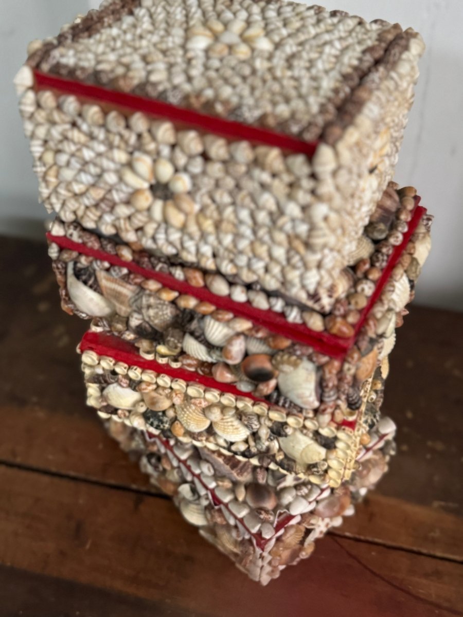 Vintage Encrusted Shell Box Art - 3 - Diamonds & Rust