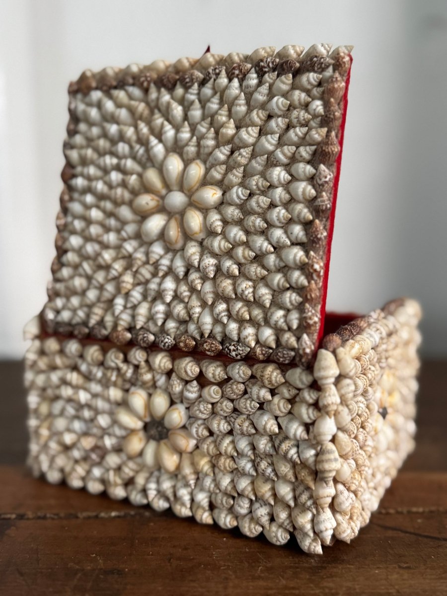 Vintage Encrusted Shell Box Art - 3 - Diamonds & Rust