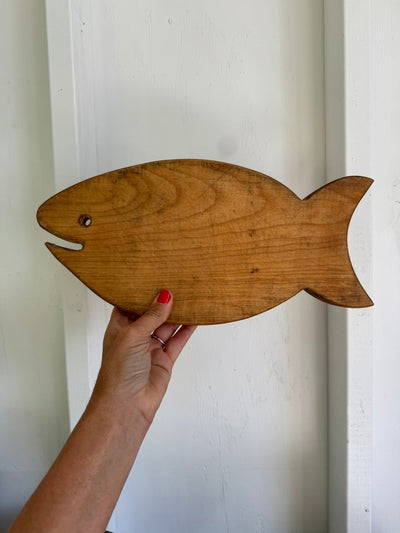 Vintage Fish Cutting Board - Diamonds & Rust