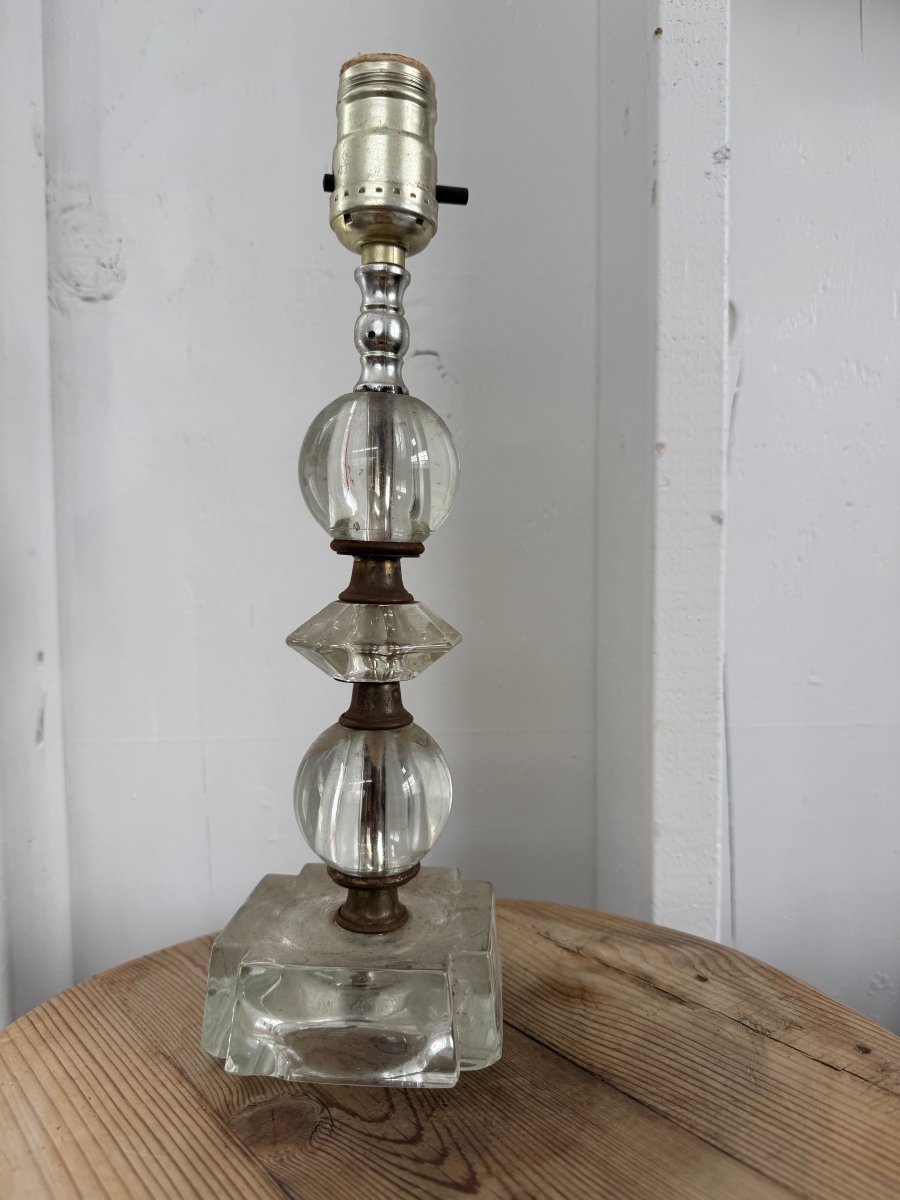 Vintage Glass Globe Table Lamp 12” Tall - Diamonds & Rust