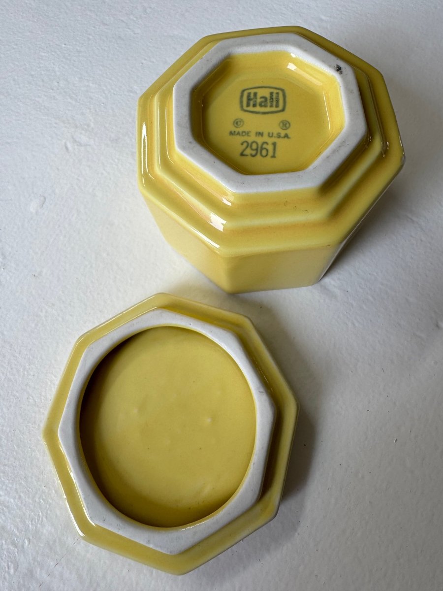 Vintage Hall Dish + Lid - Yellow - Diamonds & Rust