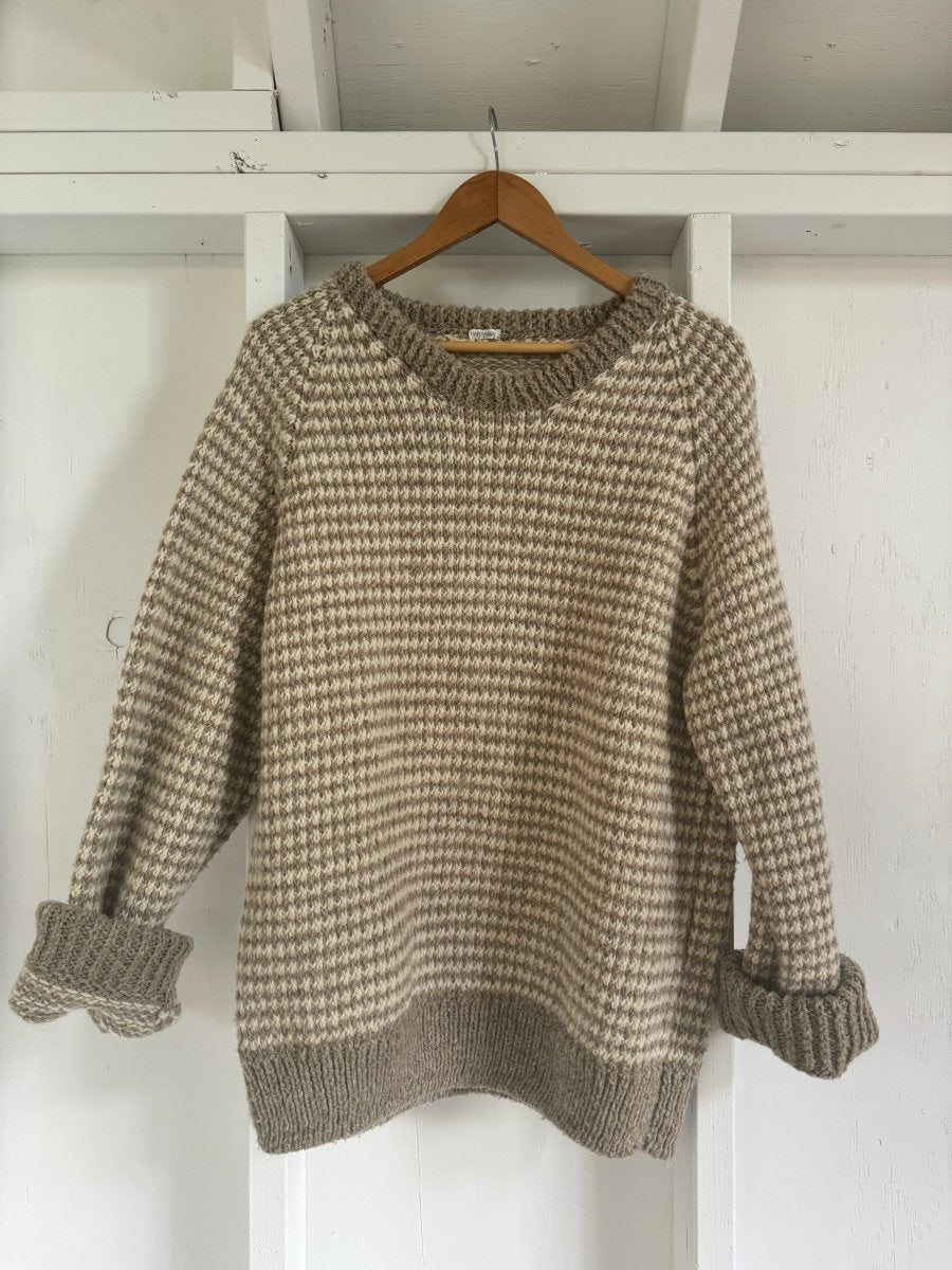 Vintage Hand Knit Sweater - Oatmeal + Ivory - Diamonds & Rust
