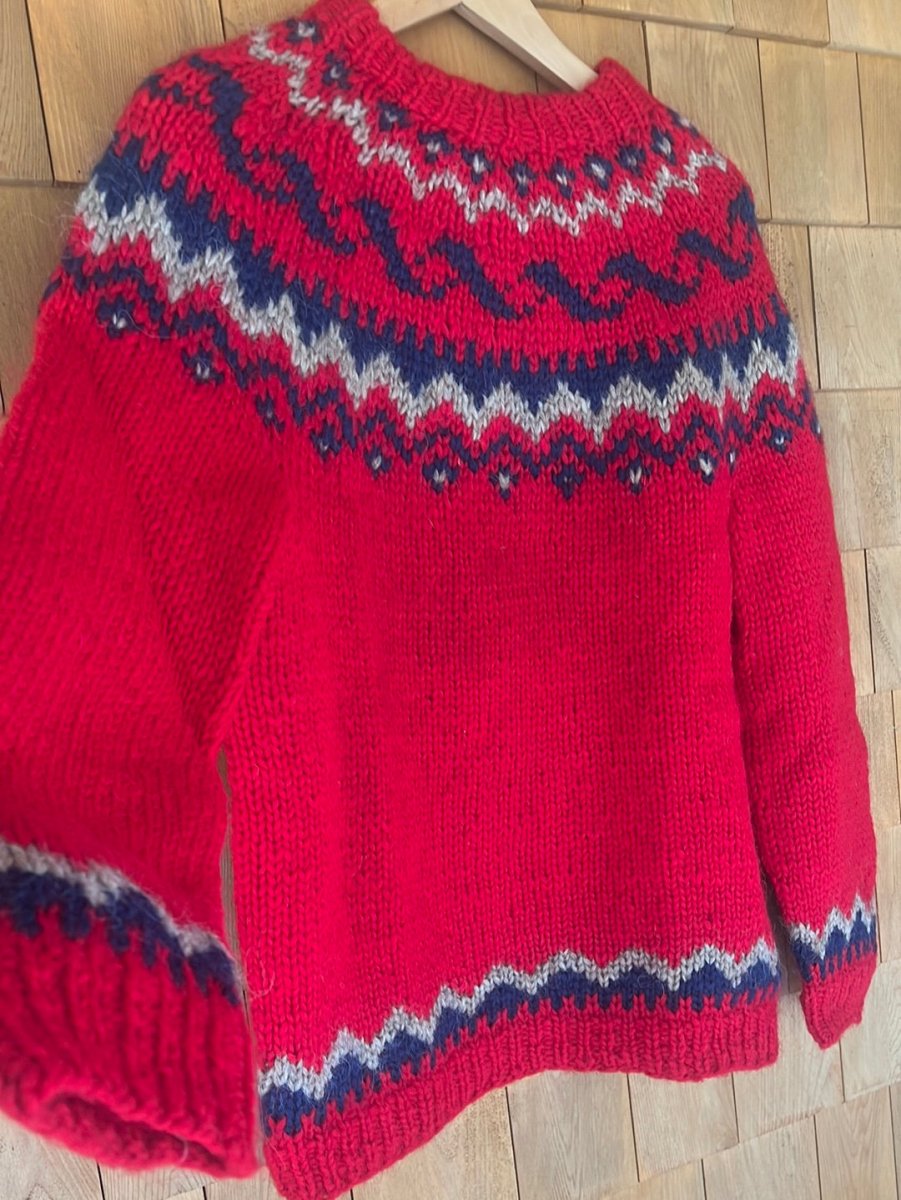 Vintage Hand Knit Wool Sweater - Red - Diamonds & Rust
