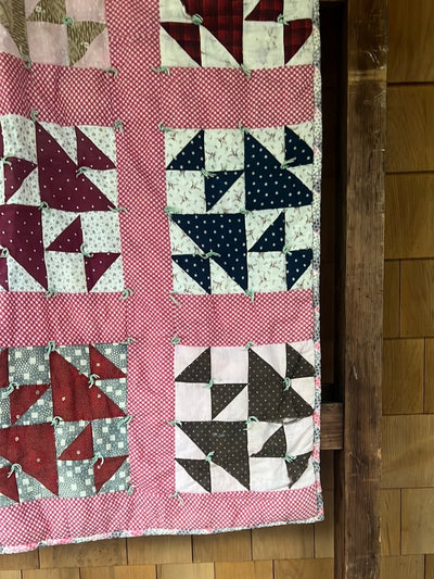 Vintage Handmade Quilt - Triangles - Diamonds & Rust
