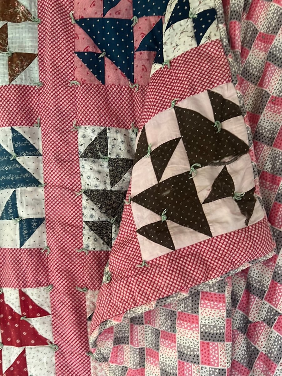 Vintage Handmade Quilt - Triangles - Diamonds & Rust
