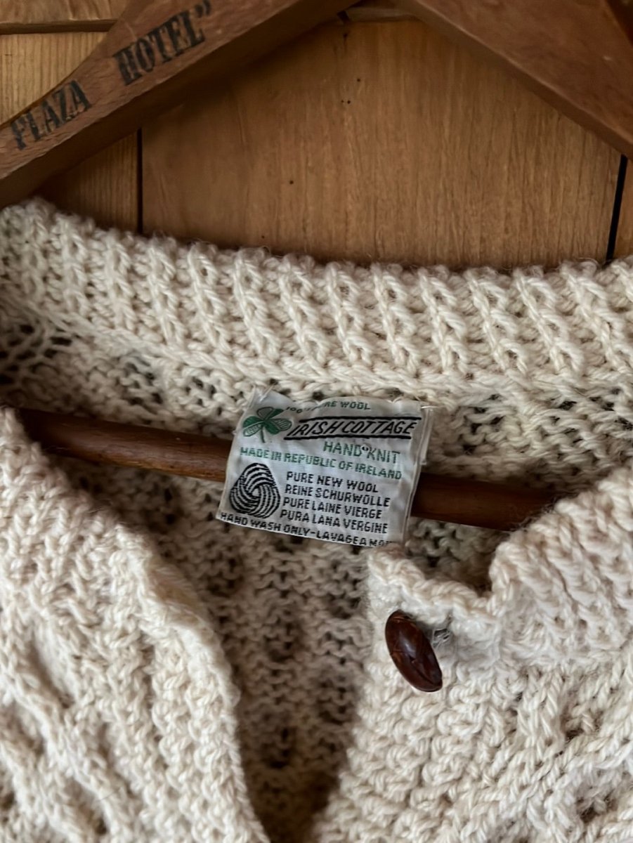 Vintage Irish Cottage Cardigan Sweater - Diamonds & Rust