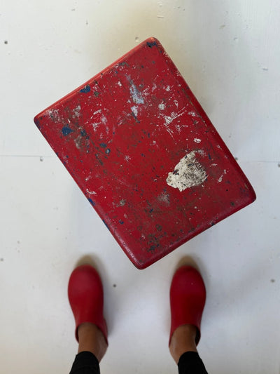 Vintage Red Step Stool - Diamonds & Rust