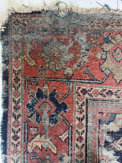 Vintage Rug 7'x 10' - Diamonds & Rust