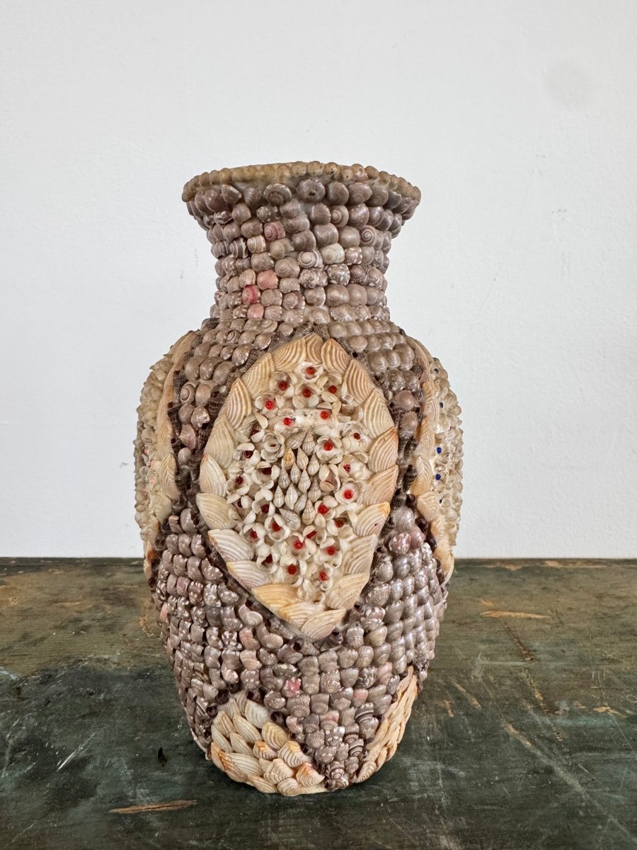 Vintage Shell Encrusted Vase - Diamonds & Rust