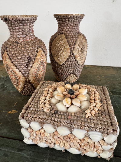 Vintage Shell Encrusted Vase - Diamonds & Rust