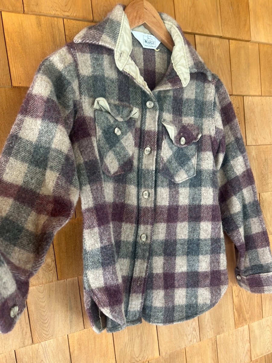 Vintage Women's Woolrich Plaid Shirt - Diamonds & Rust