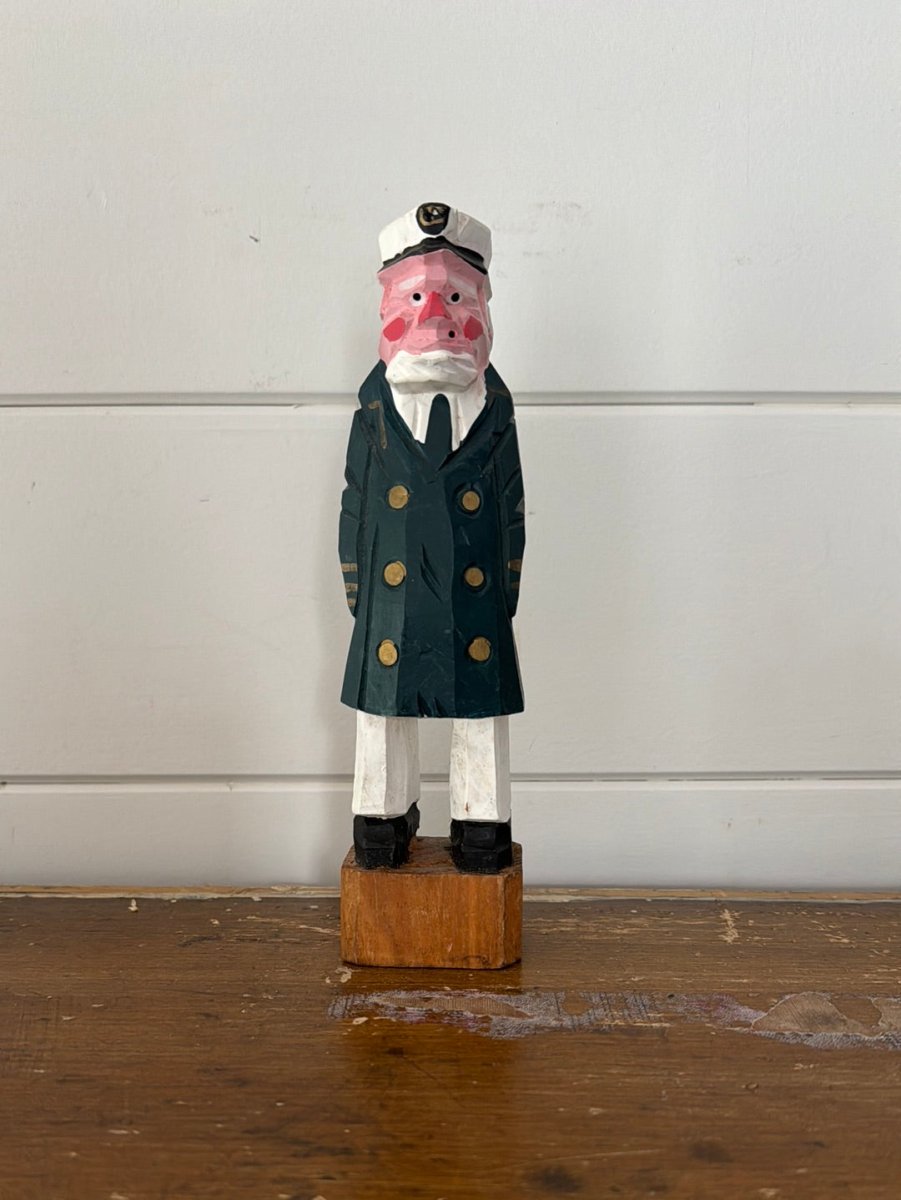 Vintage Wooden Captain - Navy Blue - Diamonds & Rust