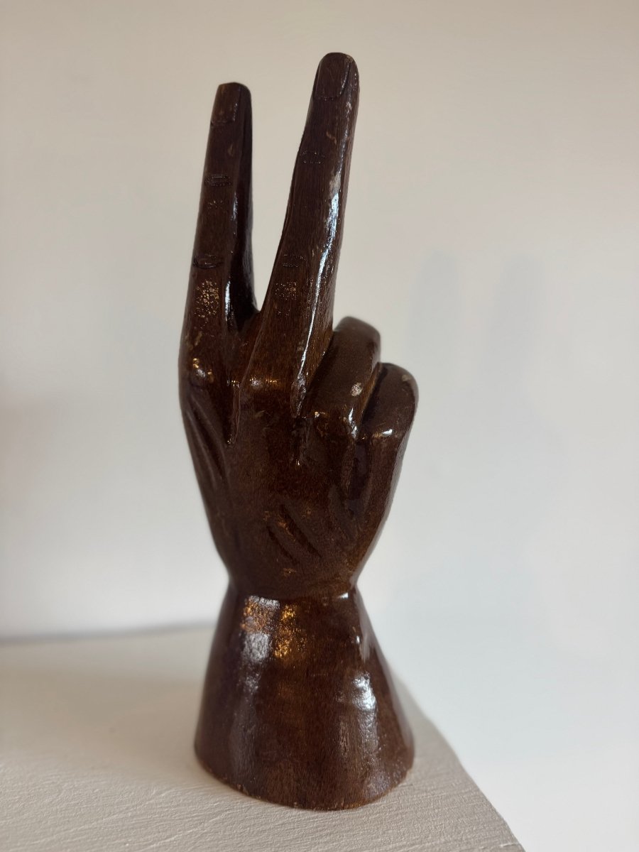 Vintage Wooden Peace Sign - Diamonds & Rust