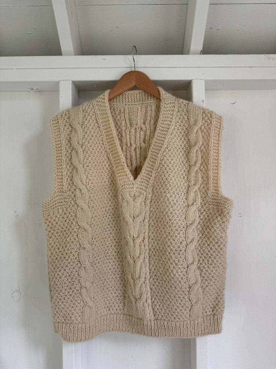 Vintage Wool Fisherman's Sweater - V Neck Vest - Diamonds & Rust