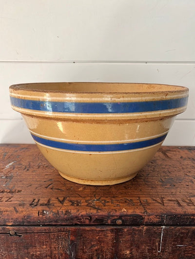 Vintage Yellow Ware Bowl - Blue Stripe - Diamonds & Rust