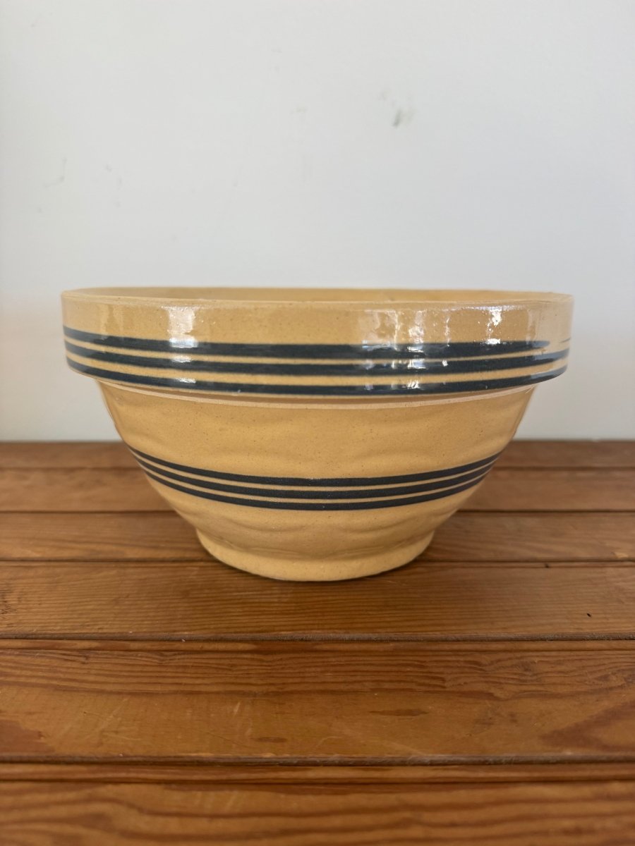 Vintage Yellow Ware Bowl – Blue Stripes - Diamonds & Rust
