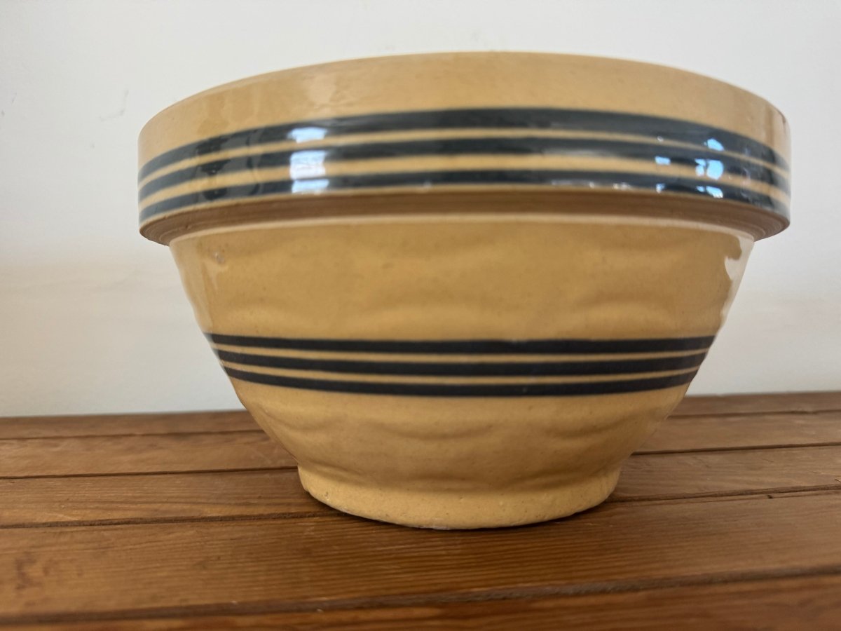 Vintage Yellow Ware Bowl – Blue Stripes - Diamonds & Rust