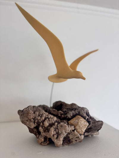VTG 1970s Seagull Drift Wood Sculpture - Diamonds & Rust