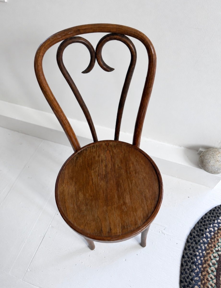 VTG Bentwood Chair - Heart Shape - Diamonds & Rust