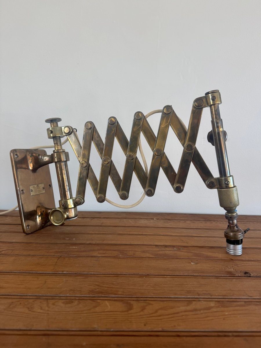 VTG Brass Scissor Wall Lamp - Diamonds & Rust