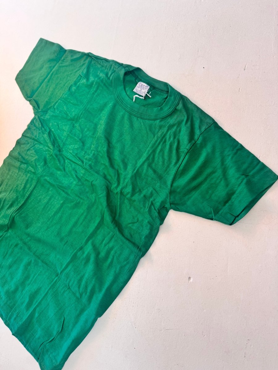 VTG Green Tee - Diamonds & Rust