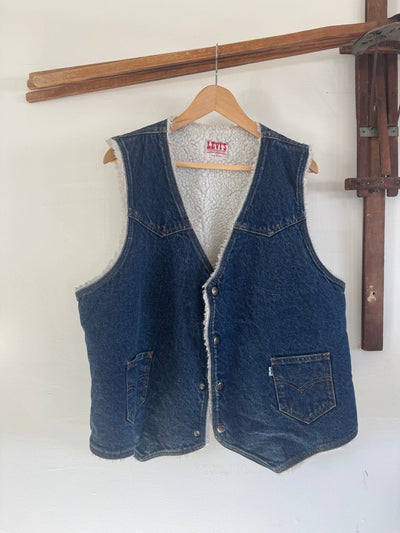 VTG LEVI'S Denim Vest - Fleece Lined - Diamonds & Rust