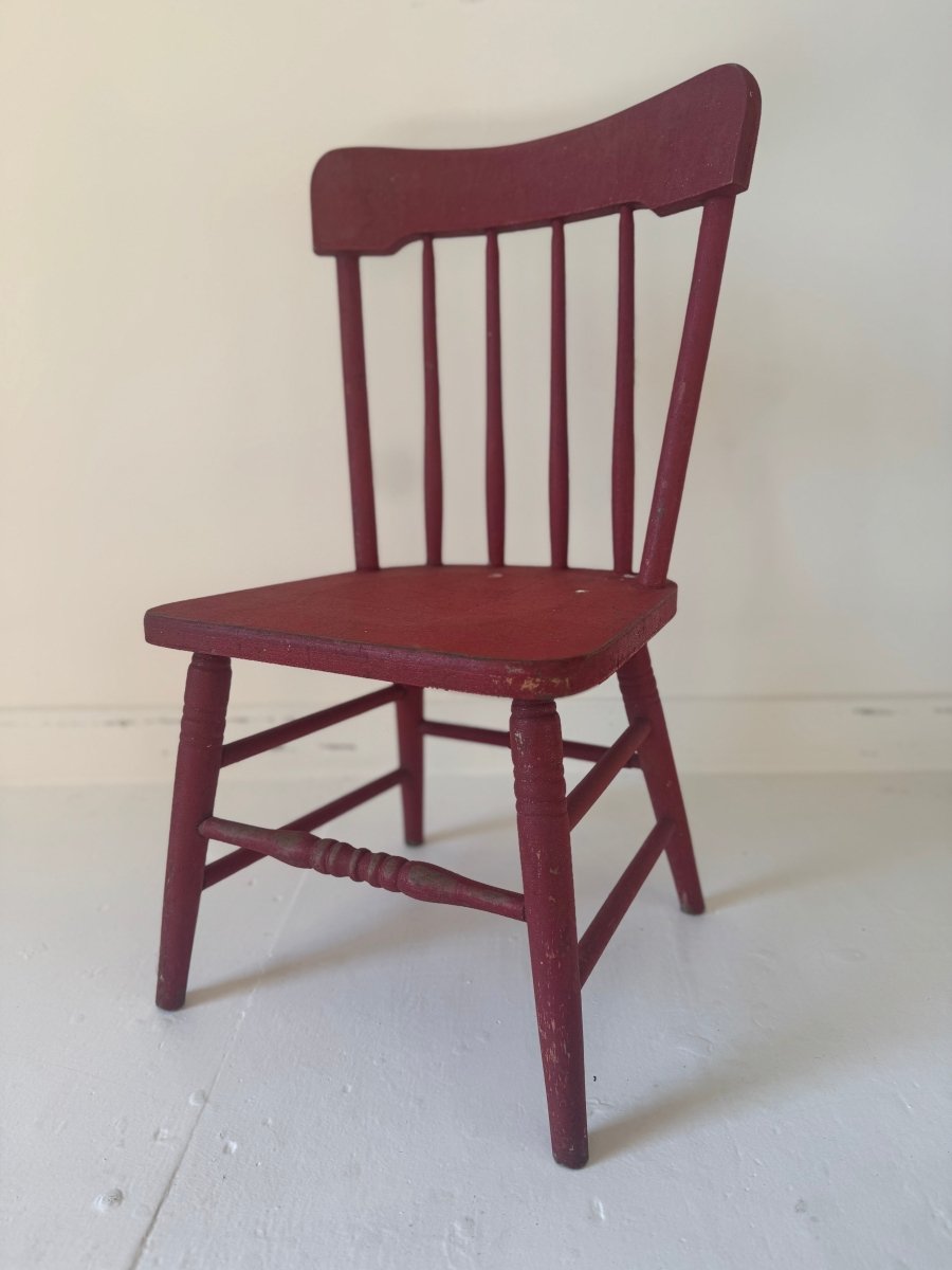VTG Red Childrens Chair - Diamonds & Rust