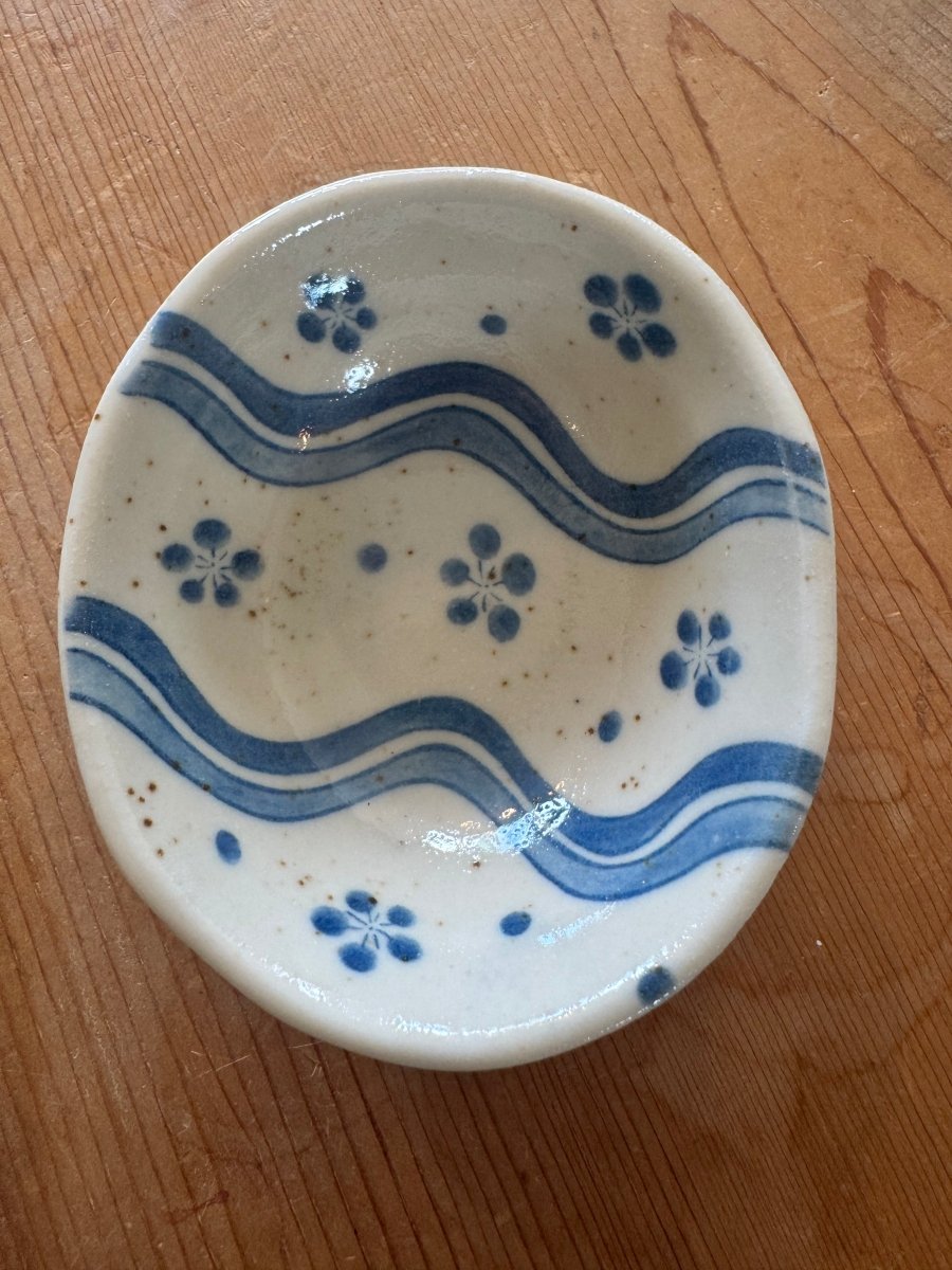 VTG Sauce Dish - Made in JAPAN - Diamonds & Rust