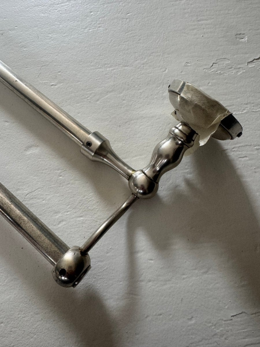 VTG Towel Bar Rack - Diamonds & Rust
