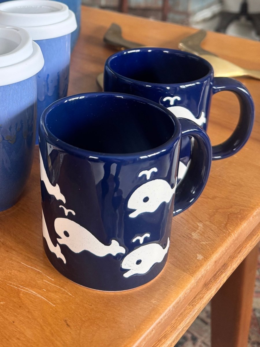 VTG Whale Mug - Diamonds & Rust