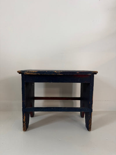 VTG Wood Side Table - Painted Navy - Diamonds & Rust