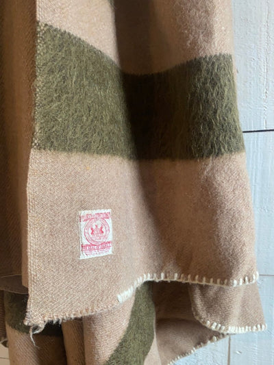 1930s Vintage Hudson Bay 3.5 Point Blanket - Diamonds & Rust