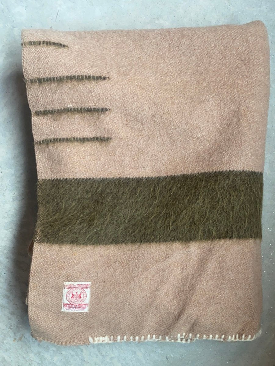 1930s Vintage Hudson Bay 3.5 Point Blanket - Diamonds & Rust