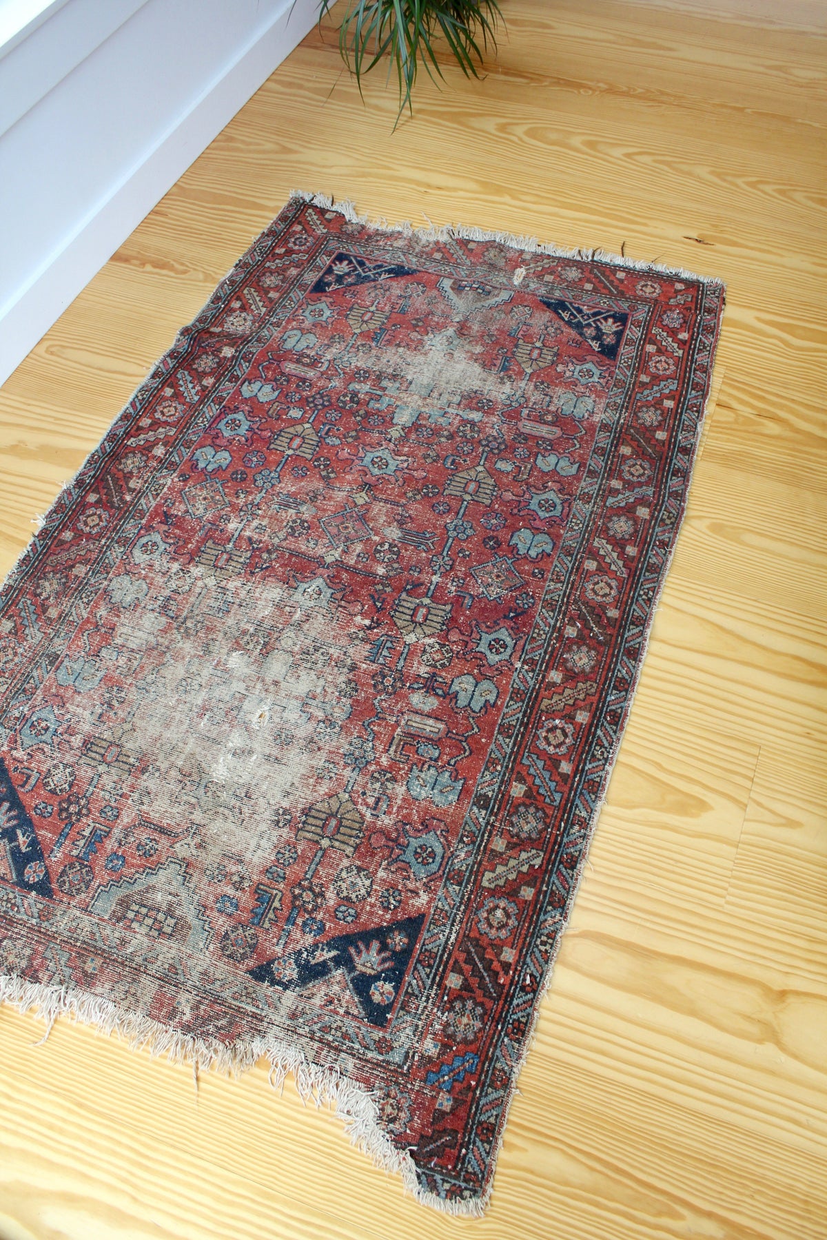 Vintage Rug: Faded Red & Blue - Diamonds & Rust