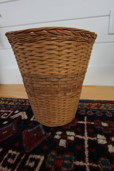 Woven Basket / Planter - Diamonds & Rust
