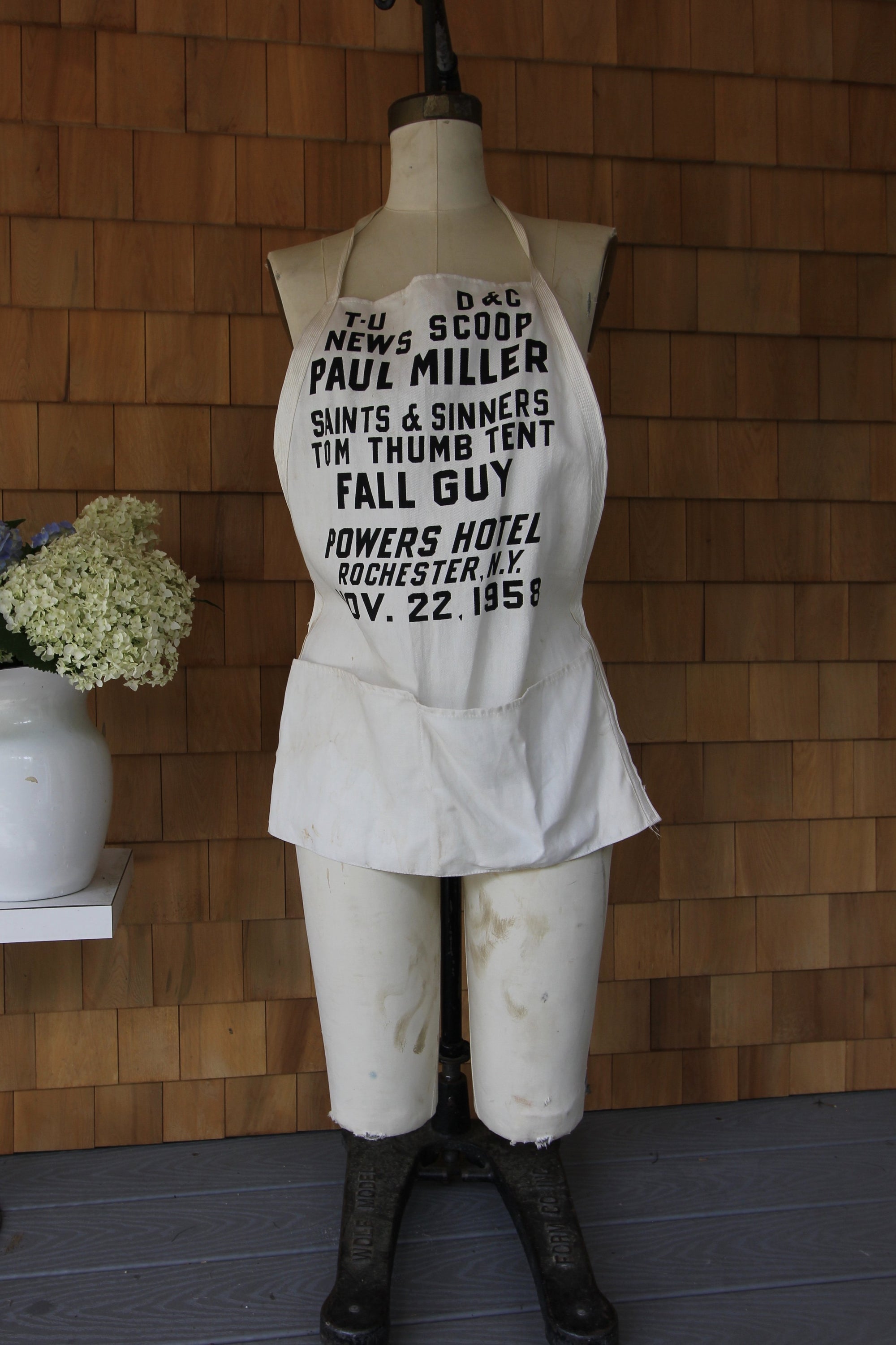 Vintage Saints & Sinners Apron - Diamonds & Rust 