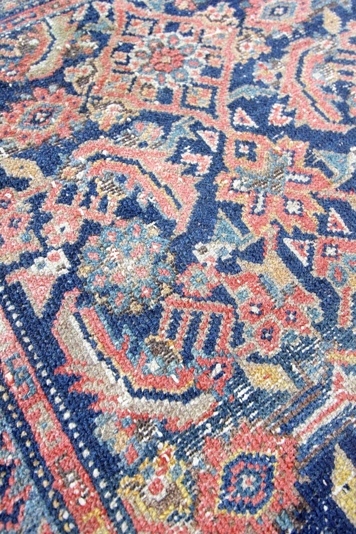 Vintage Worn In Rug - Diamonds & Rust