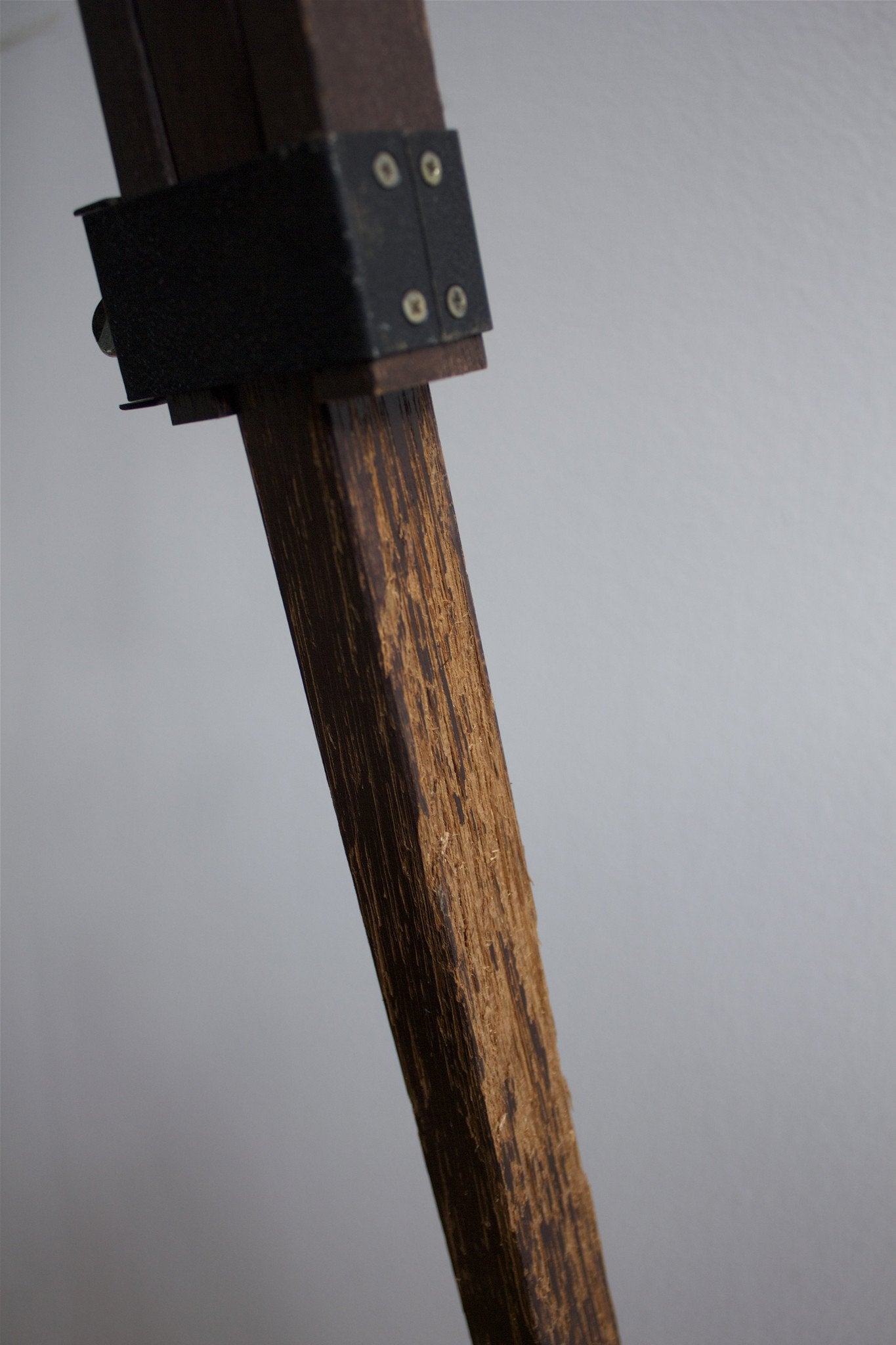 Adjustable Tripod Lamp - Diamonds & Rust